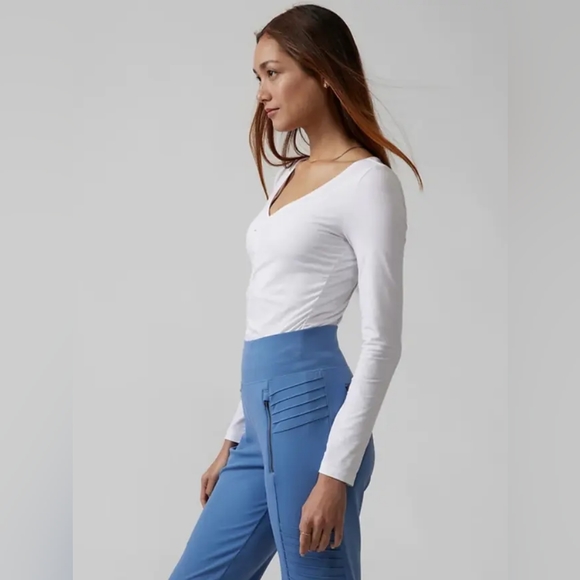 NWOT ATHLETA Daydream Top in White Long Sleeve T-Shirt SuPima Cotton Sz Sm - Picture 3 of 4